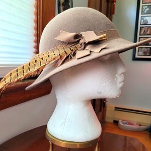 Vintage Betmar Wool Pheasant Feathers Hat Boho Retro Chic